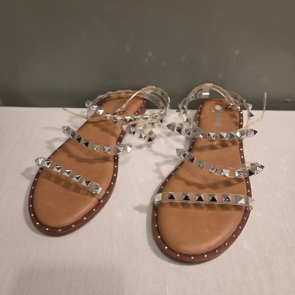 Cushionaire Women's Talia Silver Studded Clear Strappy Sandals Size 6.5